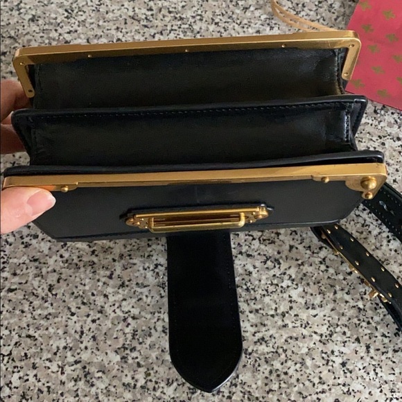 Prada cahier leather bag with leather strap *sold* - Picture 5 of 5